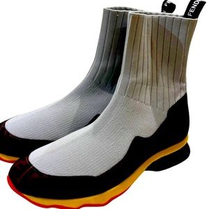 Fendi Logo boots never worn new fits more like an 8 or 8 1/2 US size